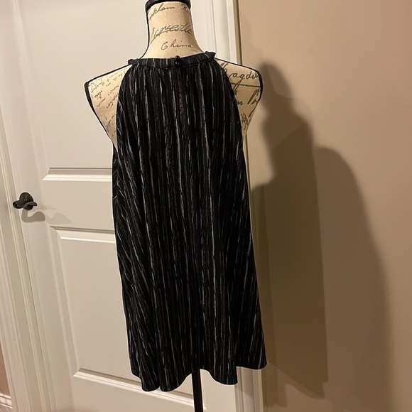 EUC Lane Bryant women’s keyhole halter tank XL​ - Picture 4 of 9